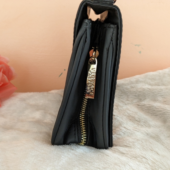 Versace - Picture 5 of 9